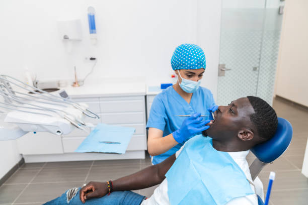 Best Emergency Dental Care for Broken or Chipped Teeth in Sto Brook University, NY